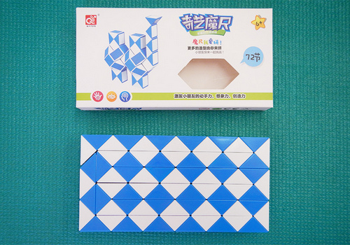 Produkt: Nejnovější provedení QiYi Magic Snake bílo-tyrkysový (72 segmentů)