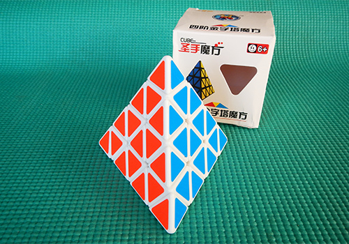 Produkt: Sheng Shou Master Pyraminx bílý
