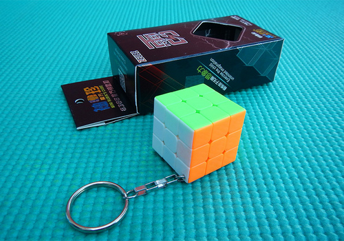 Produkt: Kostka 3x3x3 Z-Cube klíčenka 6 COLORS 30mm