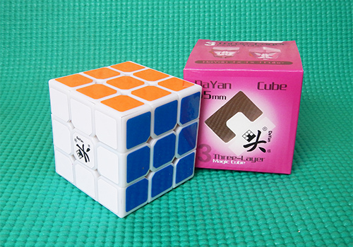 Produkt: Rubikova kostka 3x3x3 Dayan V Zhanchi bílá 55mm