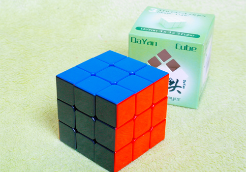 Produkt: Rubikova kostka 3x3x3 DAYAN II Guhong 6 colors černá