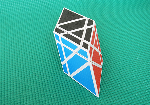 Produkt: Diansheng Blade cube bílá