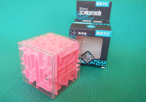 Produkt: MoYu 3D Maze Cube 80mm růžová